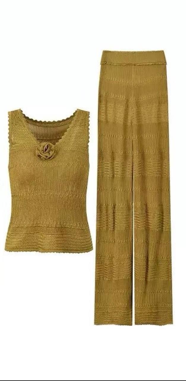 Golden Dune Knit Set