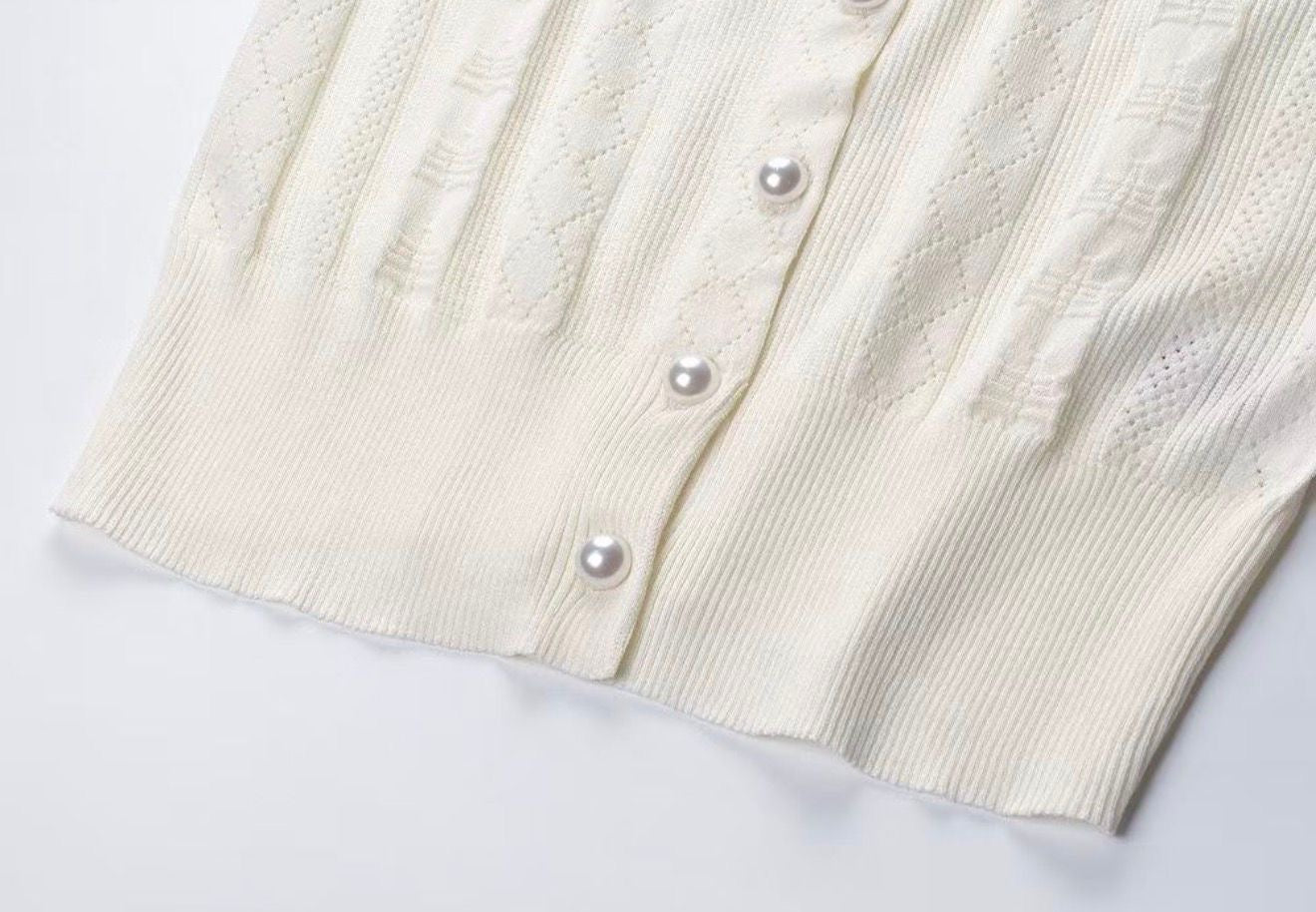 Aurelia Cardigan